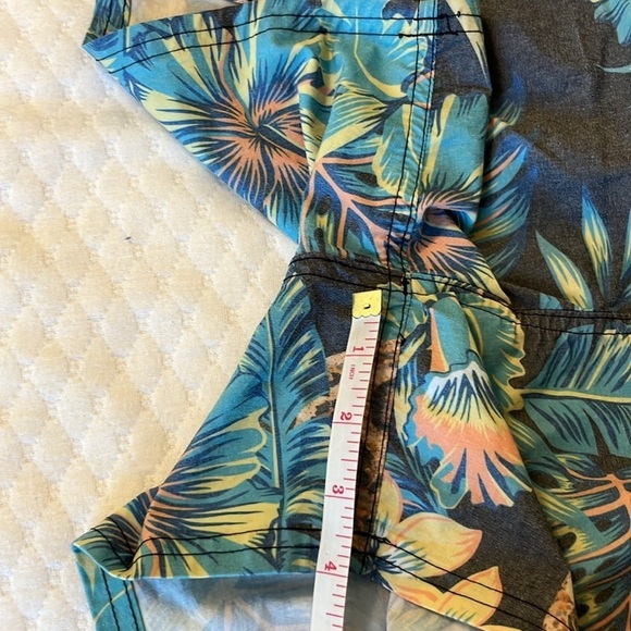 Ezekiel Jungle Cat Print Swim Trunks - Picture 8 of 11